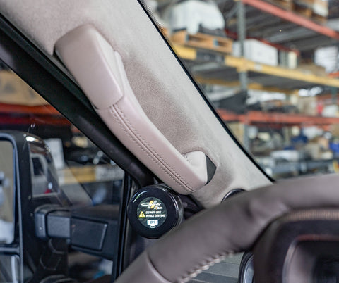 Carli Suspension 25 FORD SUPER DUTY PLATINUM E-VENTURE TOUCH SCREEN MOUNT – SUEDE A-PILLAR
