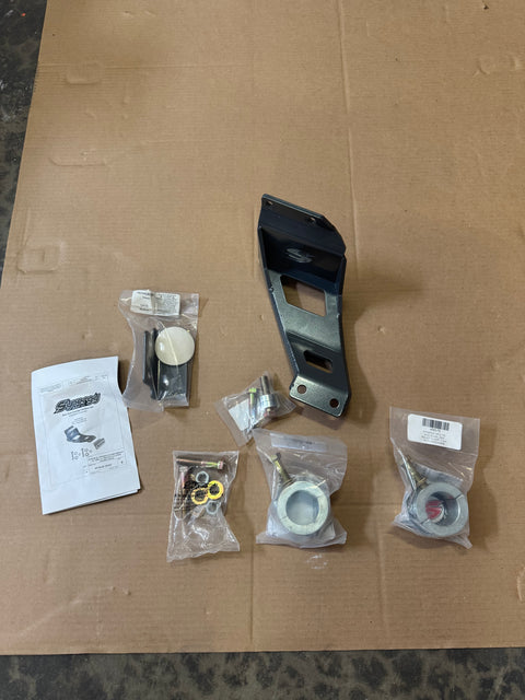 [Open Box] SYNERGY 2003-2013 RAM 2500 / 3500 DUAL STEERING STABILIZER KIT - Bracket only (Missing U-bolts/Hardware)