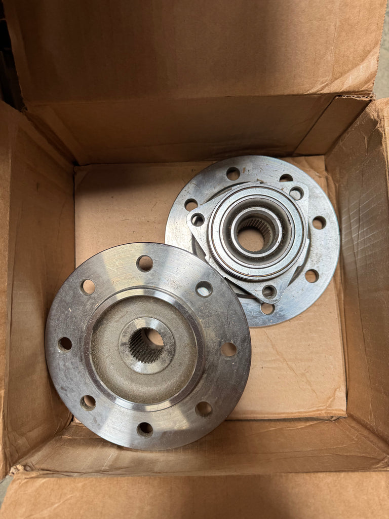Open Box] SKF BR930400 1994-1996 Dodge Ram 2500 2 wheel drive/RWD