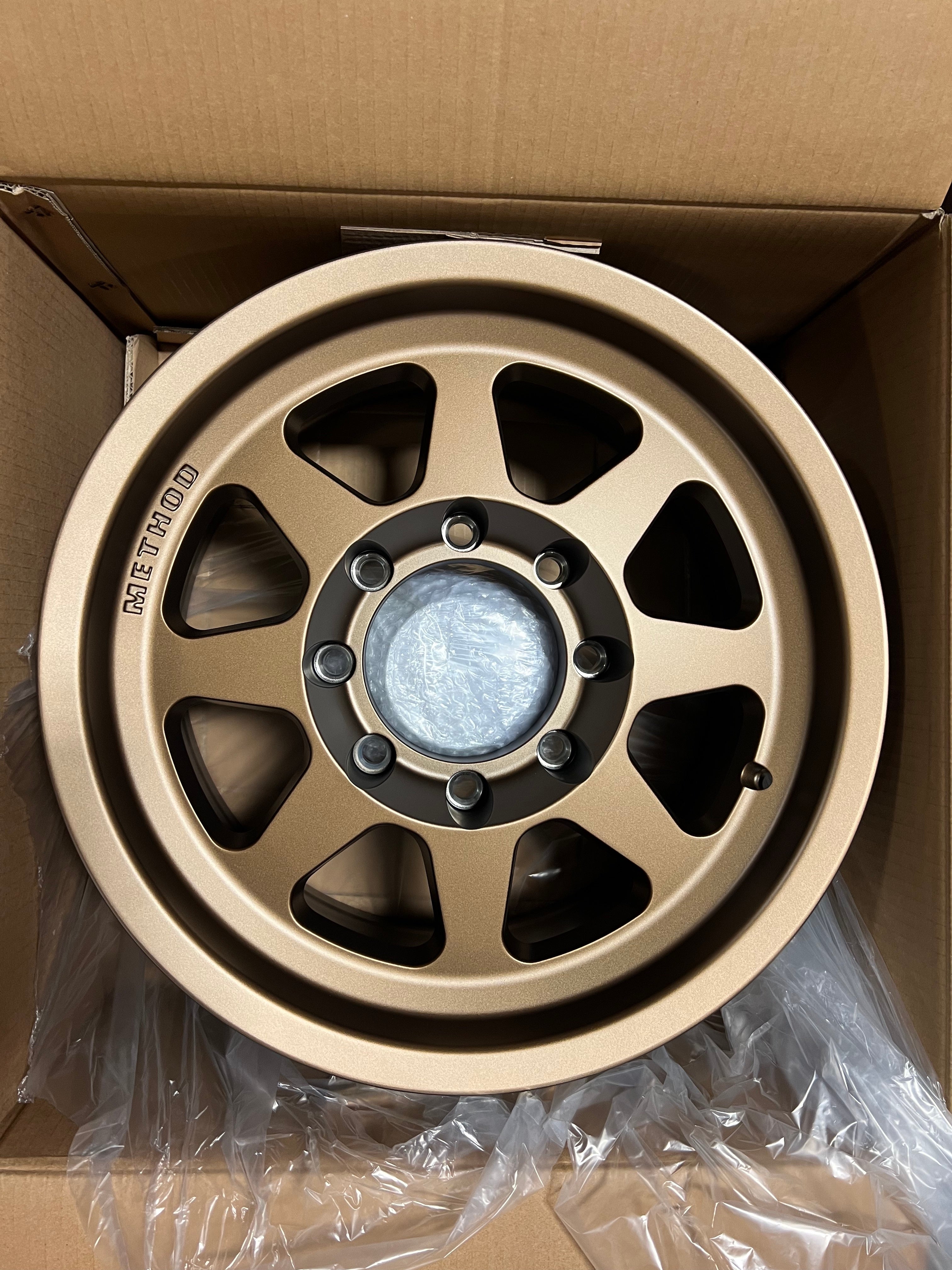Open Box] Method 701 - Bronze 17x8.5, 8x170, 0mm (Single Wheel