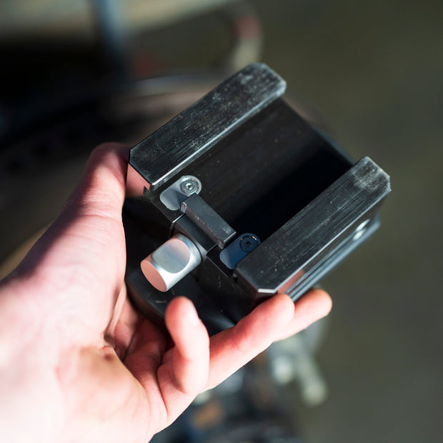 Full travel Airbags 2017+ Ford F250350 Airbag Kit CJC Off Road